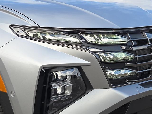 new 2026 Hyundai TUCSON Hybrid car, priced at $41,485