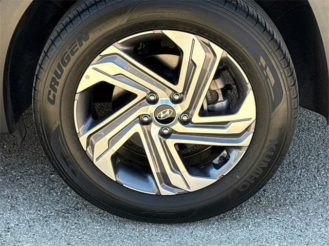 used 2023 Hyundai Santa Fe car, priced at $24,187