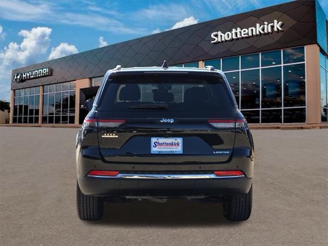 used 2023 Jeep Grand Cherokee car, priced at $24,759