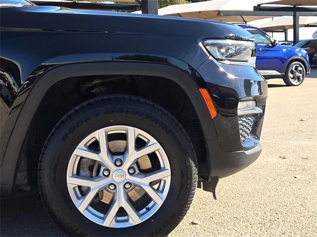used 2023 Jeep Grand Cherokee car, priced at $24,759