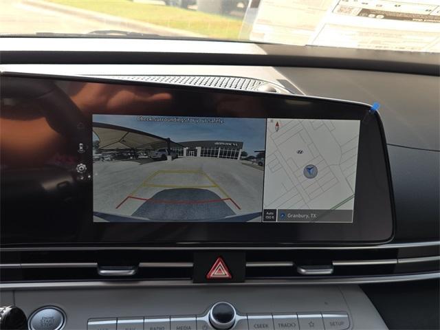 new 2025 Hyundai Elantra car, priced at $25,817