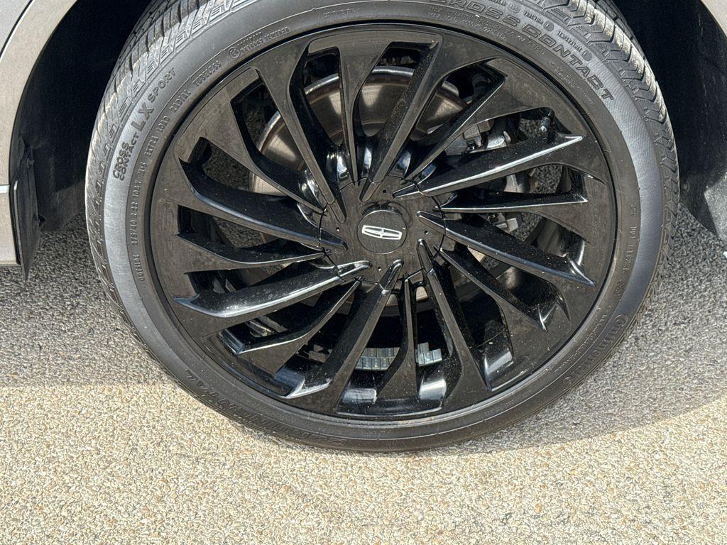 used 2021 Lincoln Aviator car, priced at $32,995