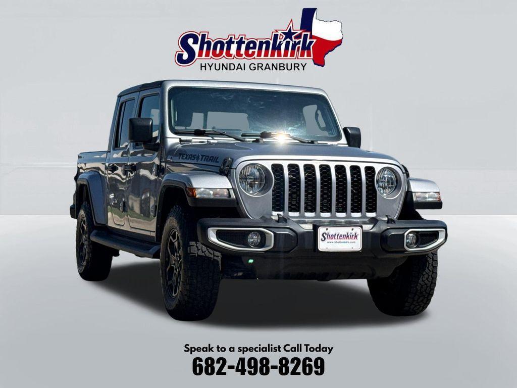 used 2021 Jeep Gladiator car, priced at $25,900