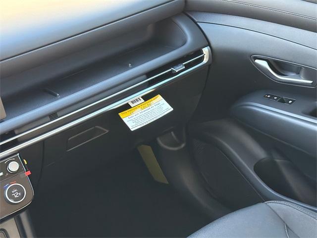 new 2026 Hyundai TUCSON Hybrid car, priced at $33,805