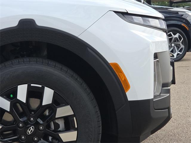 new 2026 Hyundai SANTA CRUZ car, priced at $32,197