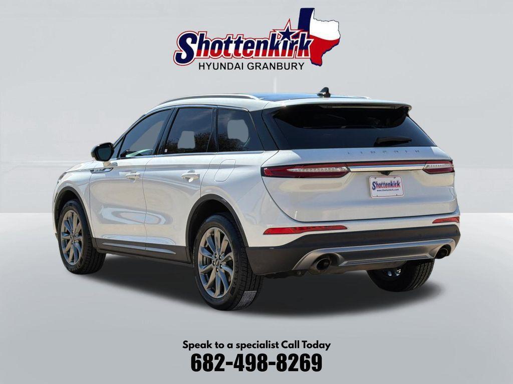 used 2022 Lincoln Corsair car, priced at $24,900