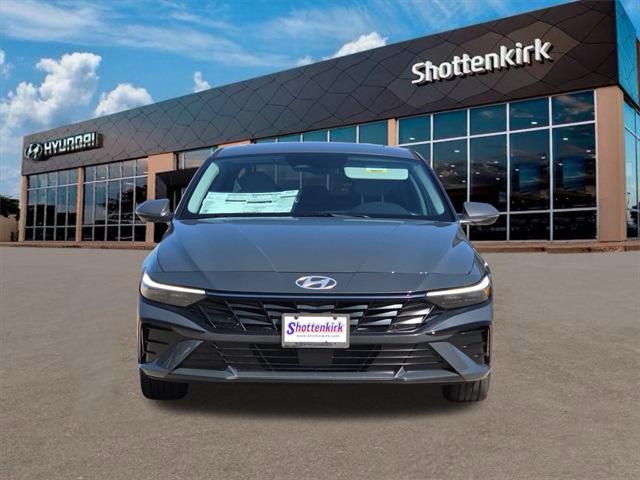 new 2025 Hyundai Elantra car, priced at $25,017