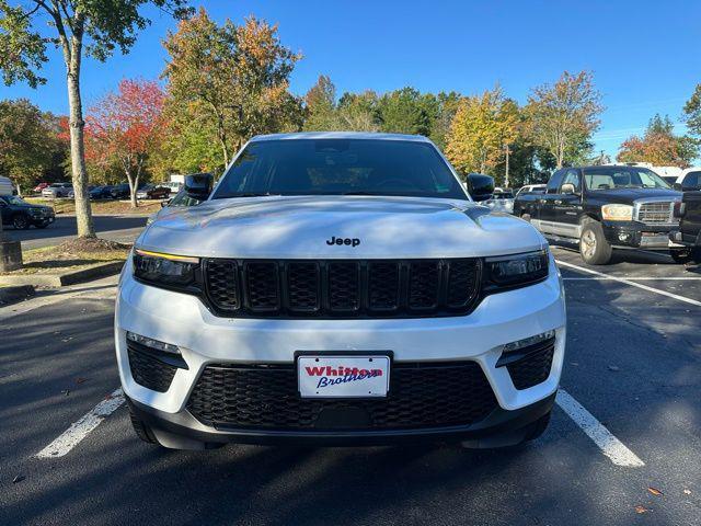new 2025 Jeep Grand Cherokee car, priced at $45,156