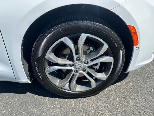new 2026 Chrysler Pacifica car, priced at $55,441