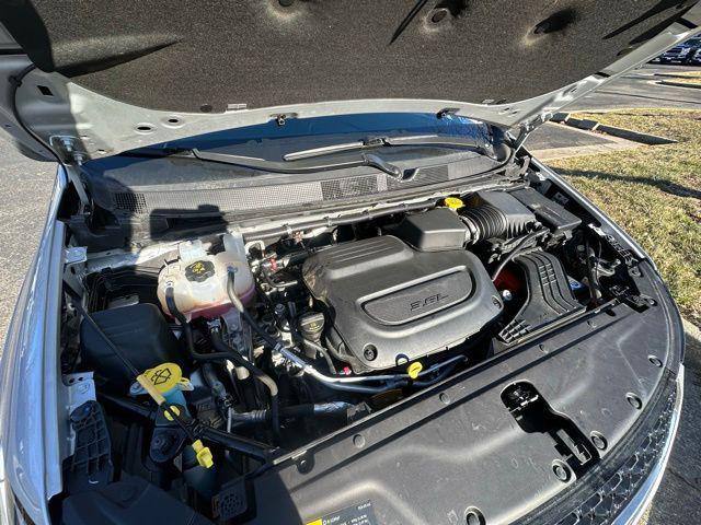 used 2024 Chrysler Pacifica car, priced at $29,590