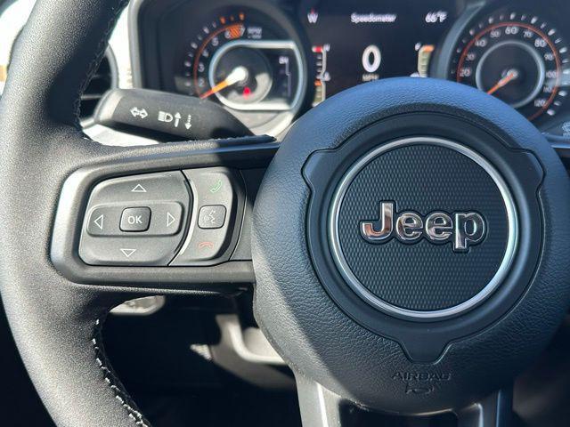 new 2025 Jeep Wrangler car, priced at $46,938