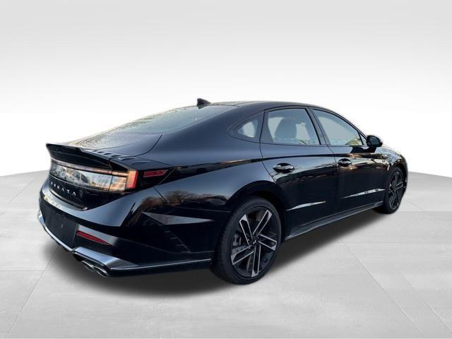 used 2024 Hyundai Sonata car, priced at $27,290