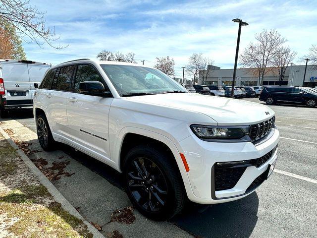 new 2026 Jeep Grand Cherokee car, priced at $53,730