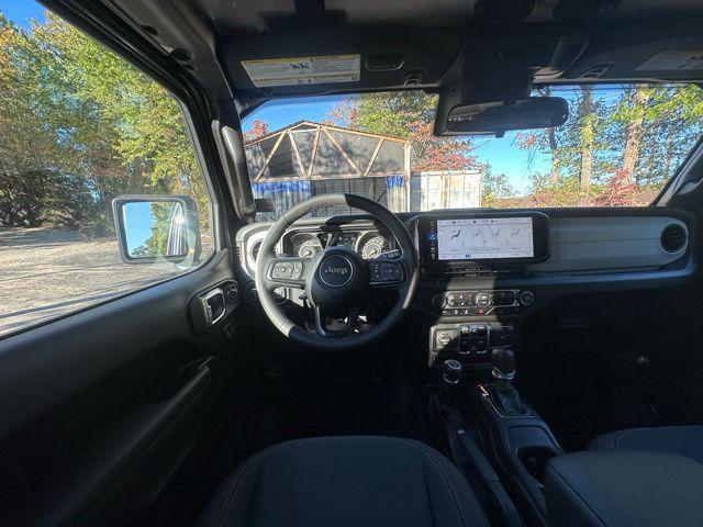 new 2025 Jeep Gladiator car, priced at $45,520