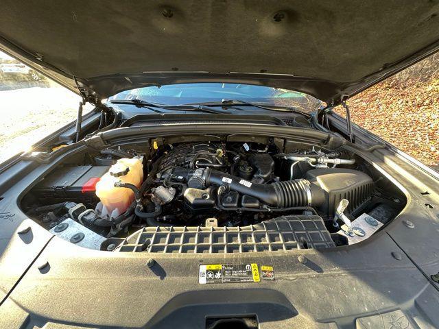 used 2022 Jeep Grand Cherokee car, priced at $27,990