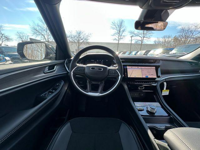 new 2026 Jeep Grand Cherokee car, priced at $47,026