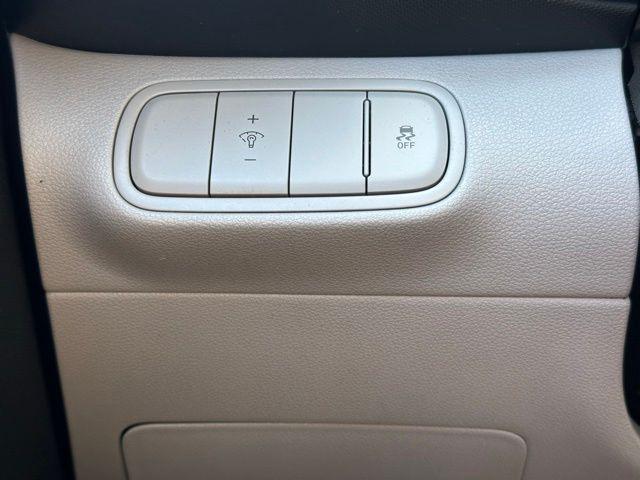 used 2024 Hyundai Venue car, priced at $22,389