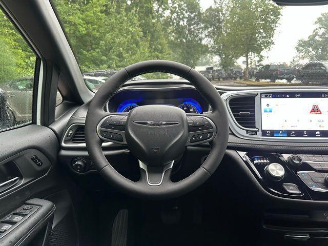 new 2026 Chrysler Pacifica car, priced at $38,994