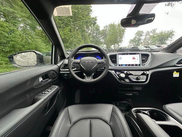 new 2026 Chrysler Pacifica car, priced at $38,994