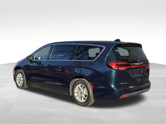 used 2024 Chrysler Pacifica car, priced at $29,990