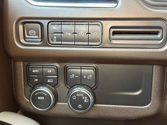 used 2022 Chevrolet Tahoe car, priced at $36,590