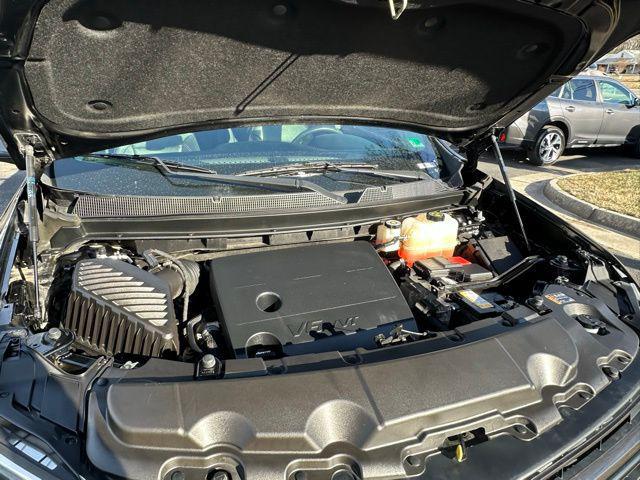 used 2021 Chevrolet Traverse car, priced at $28,490