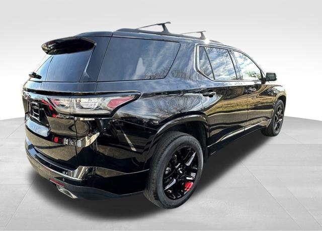 used 2021 Chevrolet Traverse car, priced at $28,490