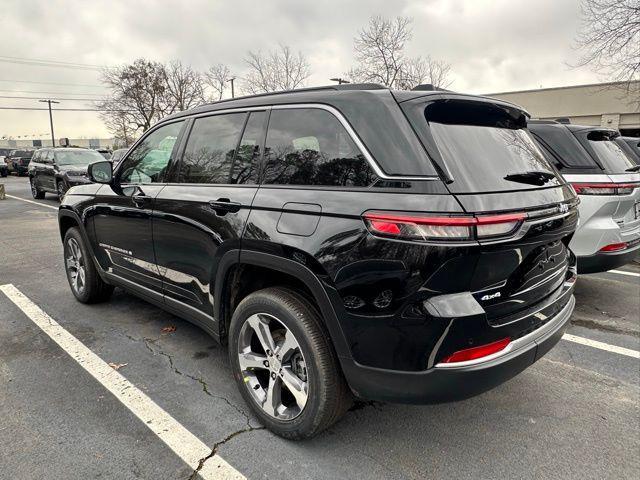 new 2026 Jeep Grand Cherokee car, priced at $47,423