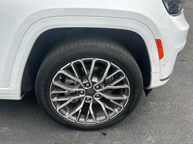 used 2022 Jeep Grand Cherokee L car, priced at $39,000