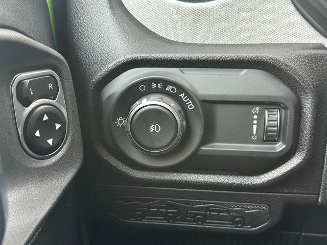 new 2026 Jeep Wrangler car, priced at $45,654