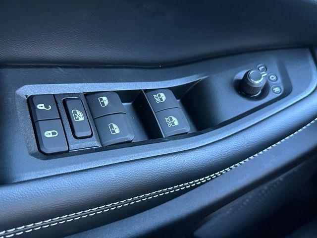 new 2025 Jeep Grand Cherokee L car, priced at $46,272