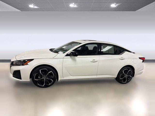 used 2023 Nissan Altima car, priced at $21,498