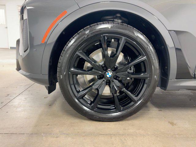 new 2026 BMW X7 car, priced at $108,055