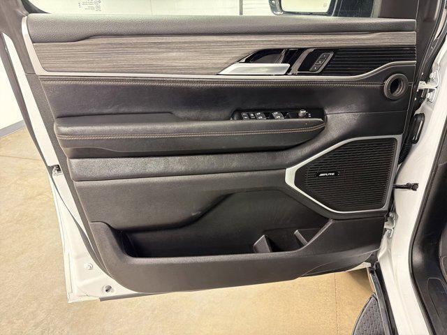 used 2024 Jeep Wagoneer L car, priced at $35,498