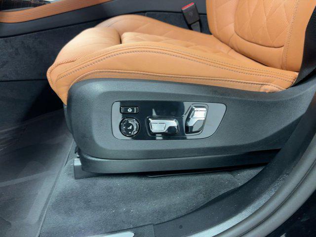 new 2026 BMW X7 car, priced at $93,005