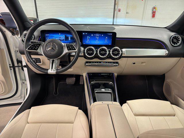 used 2025 Mercedes-Benz GLB 250 car, priced at $31,998