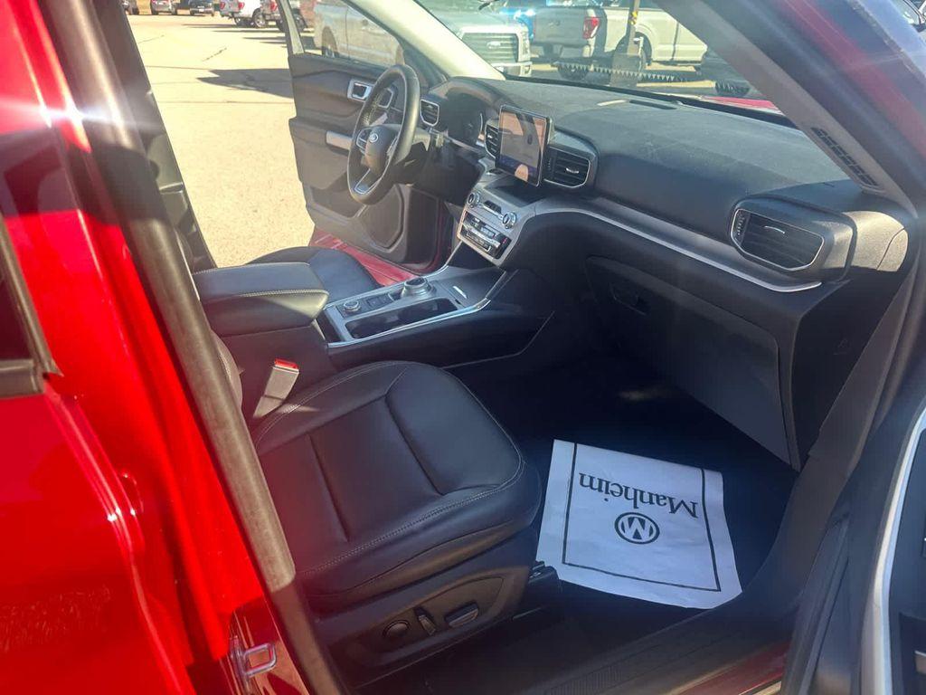 used 2023 Ford Explorer car, priced at $35,000
