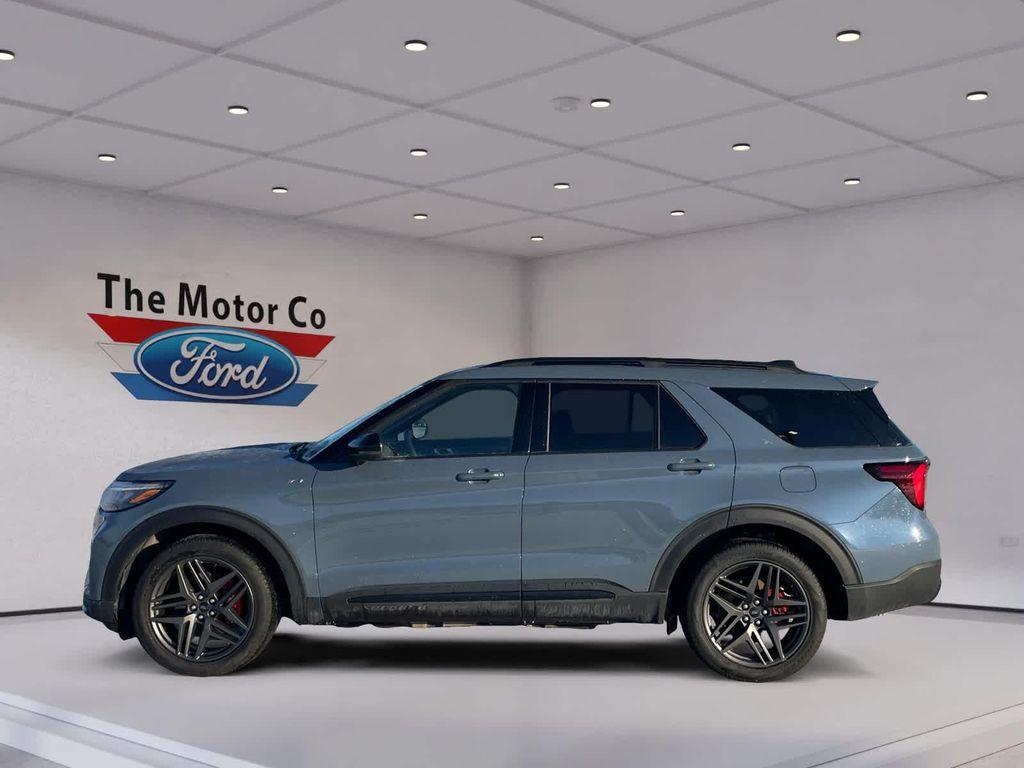 used 2025 Ford Explorer car, priced at $41,879