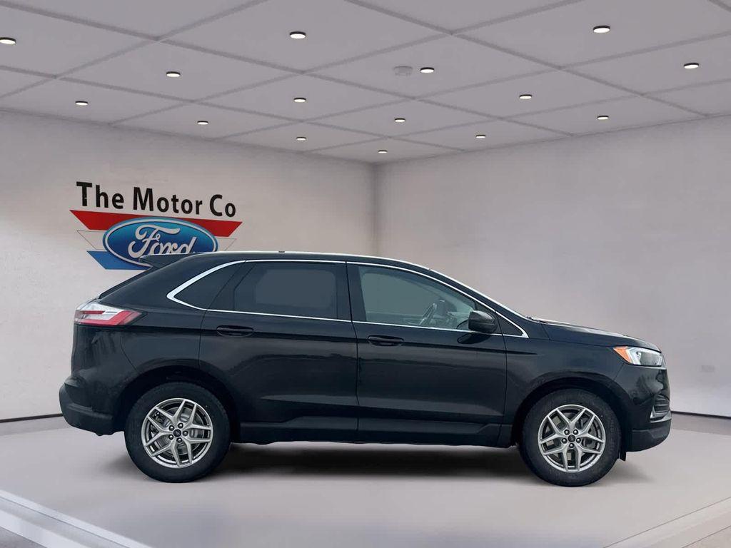 used 2024 Ford Edge car, priced at $26,966