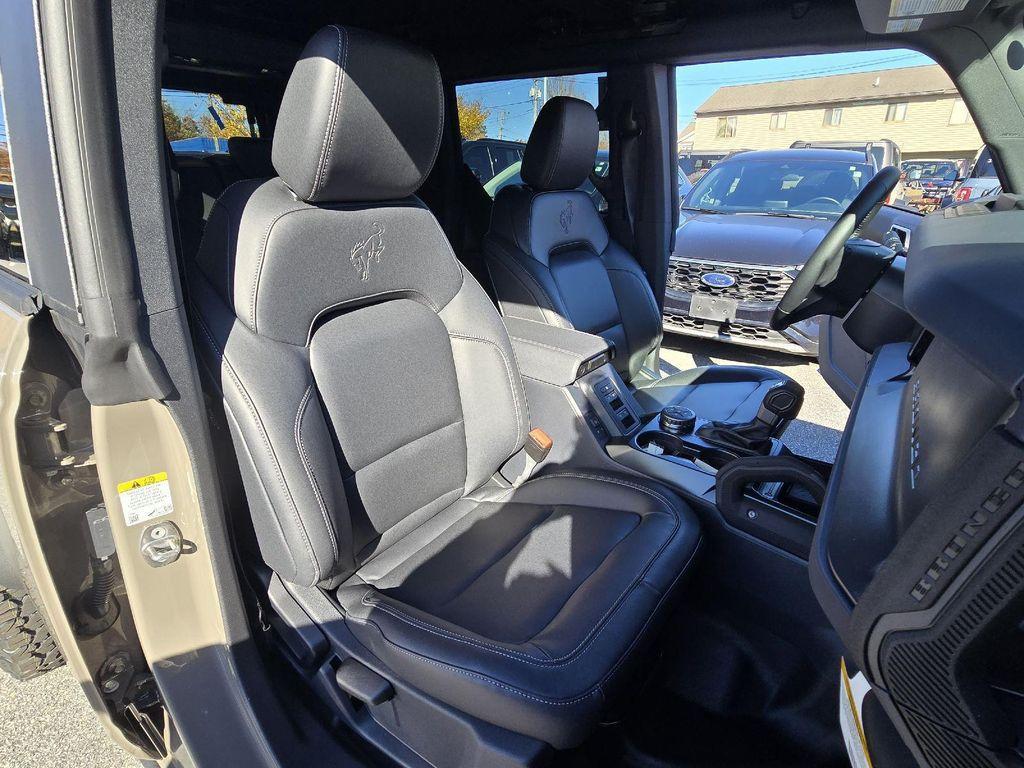 new 2025 Ford Bronco car, priced at $59,759