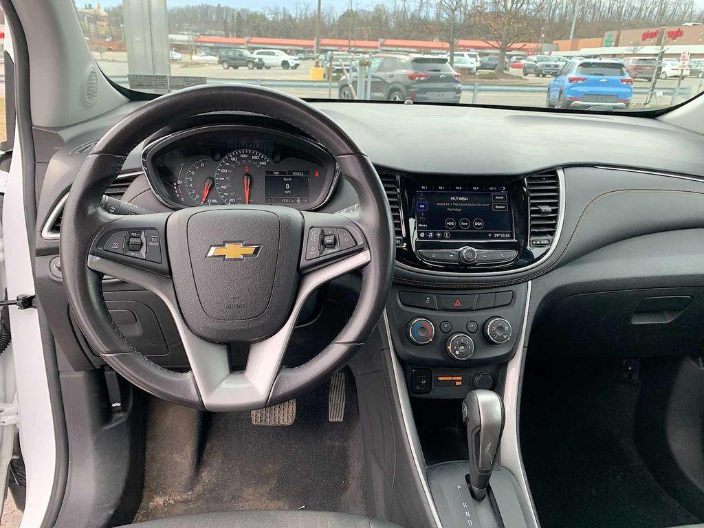 used 2022 Chevrolet Trax car, priced at $16,588