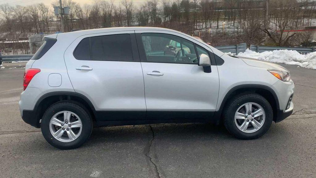 used 2022 Chevrolet Trax car, priced at $16,988