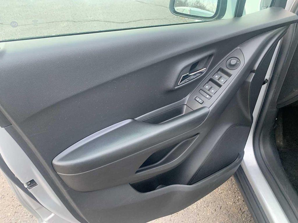 used 2022 Chevrolet Trax car, priced at $16,988