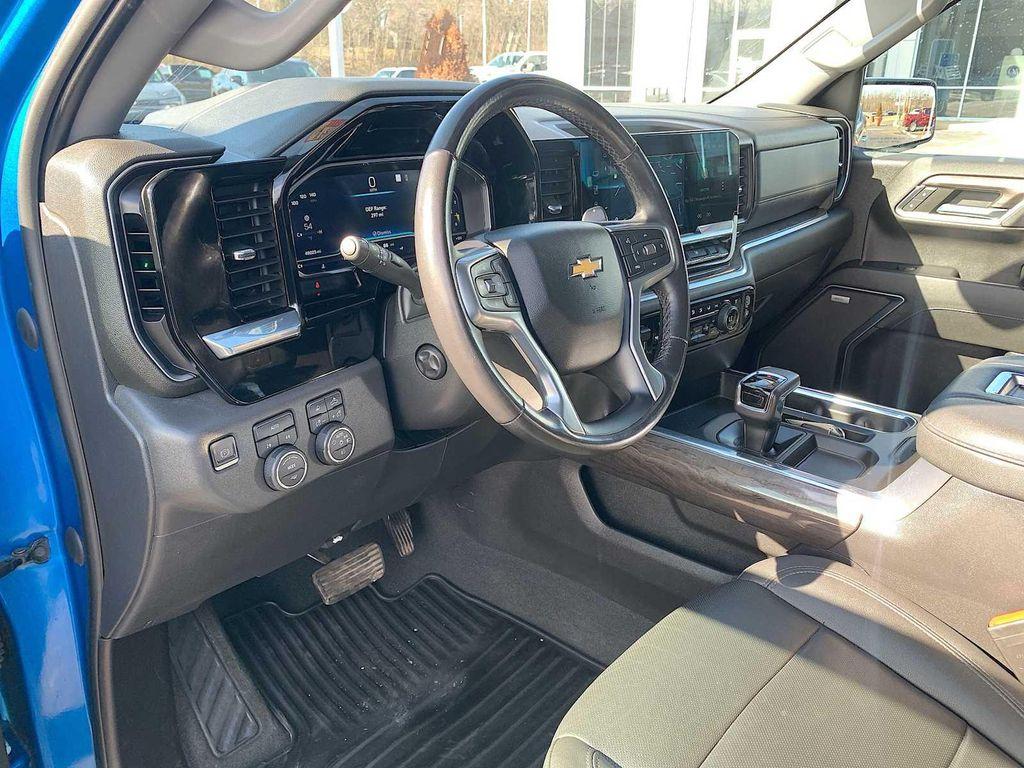 used 2022 Chevrolet Silverado 1500 car, priced at $39,588