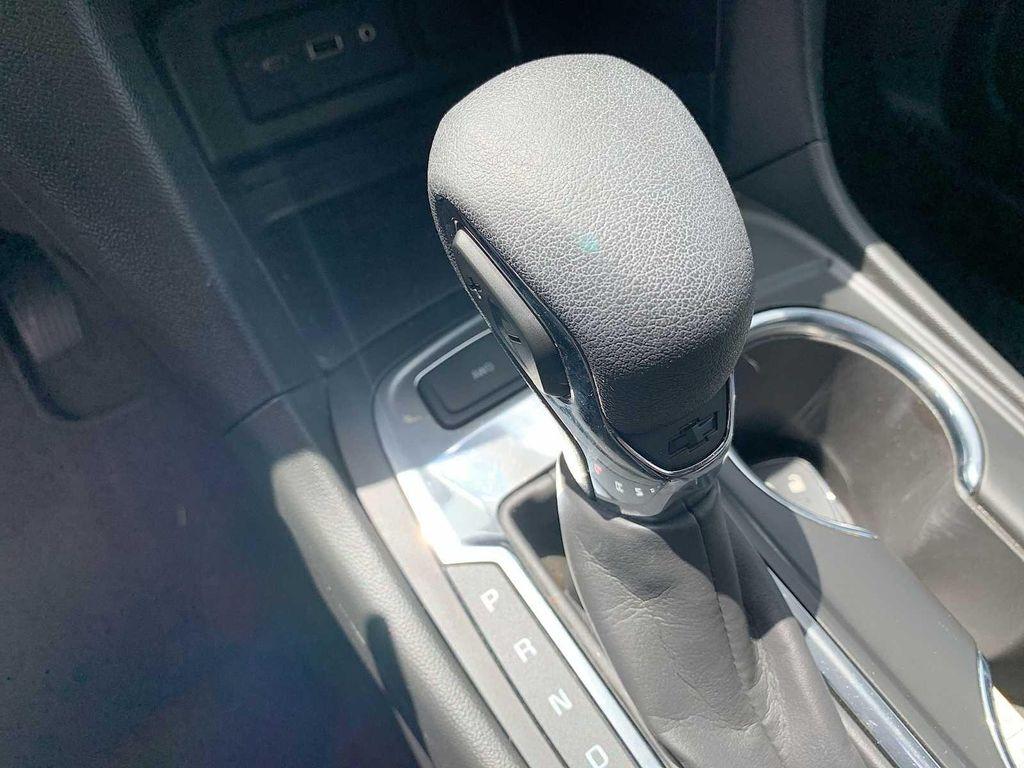 used 2023 Chevrolet Equinox car, priced at $23,888