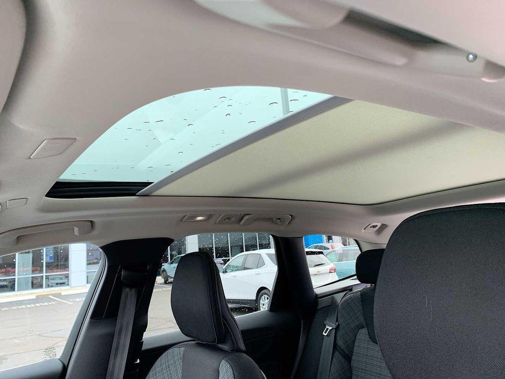 used 2023 Volvo XC60 car, priced at $30,888