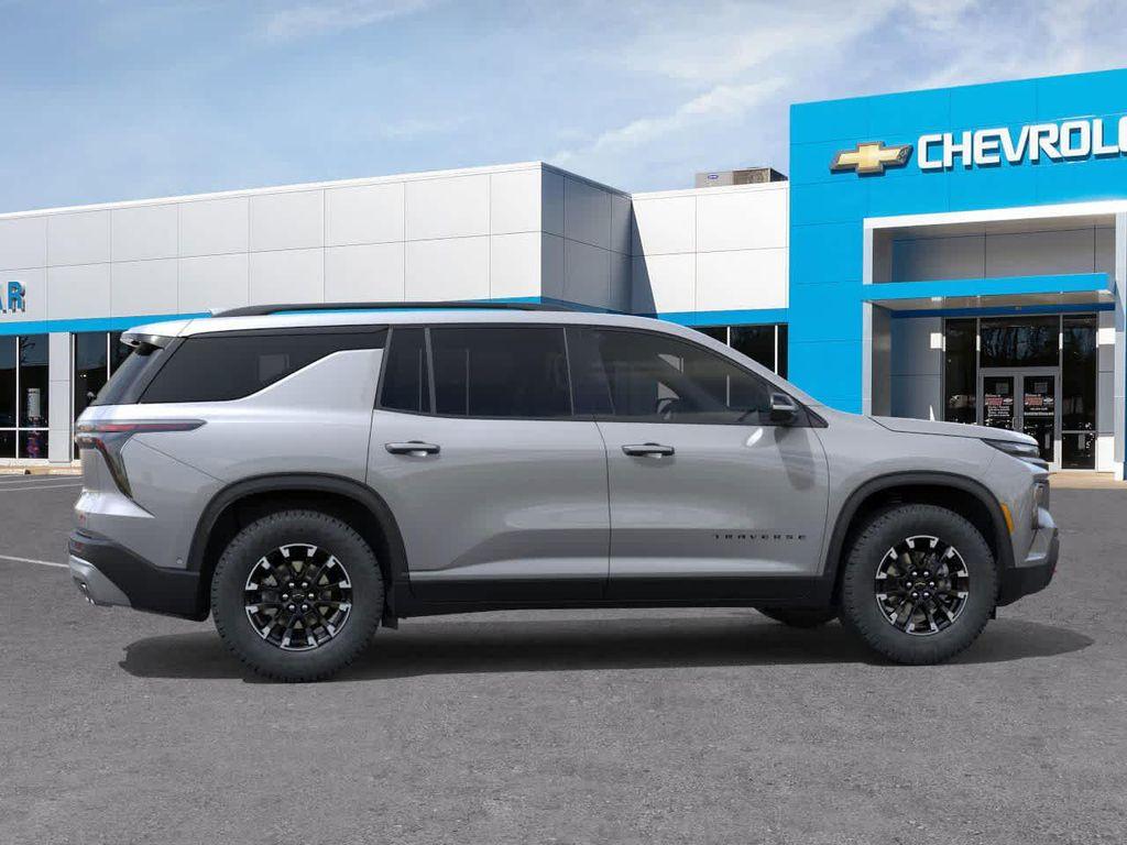 new 2026 Chevrolet Traverse car, priced at $54,045