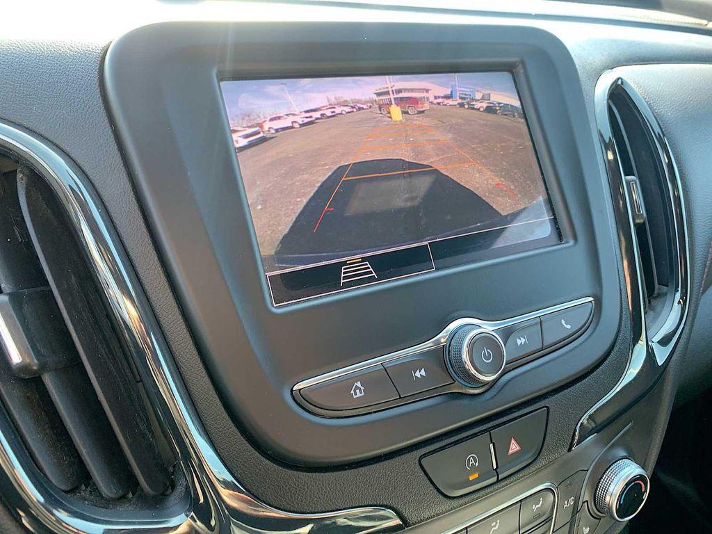 used 2022 Chevrolet Equinox car, priced at $23,688