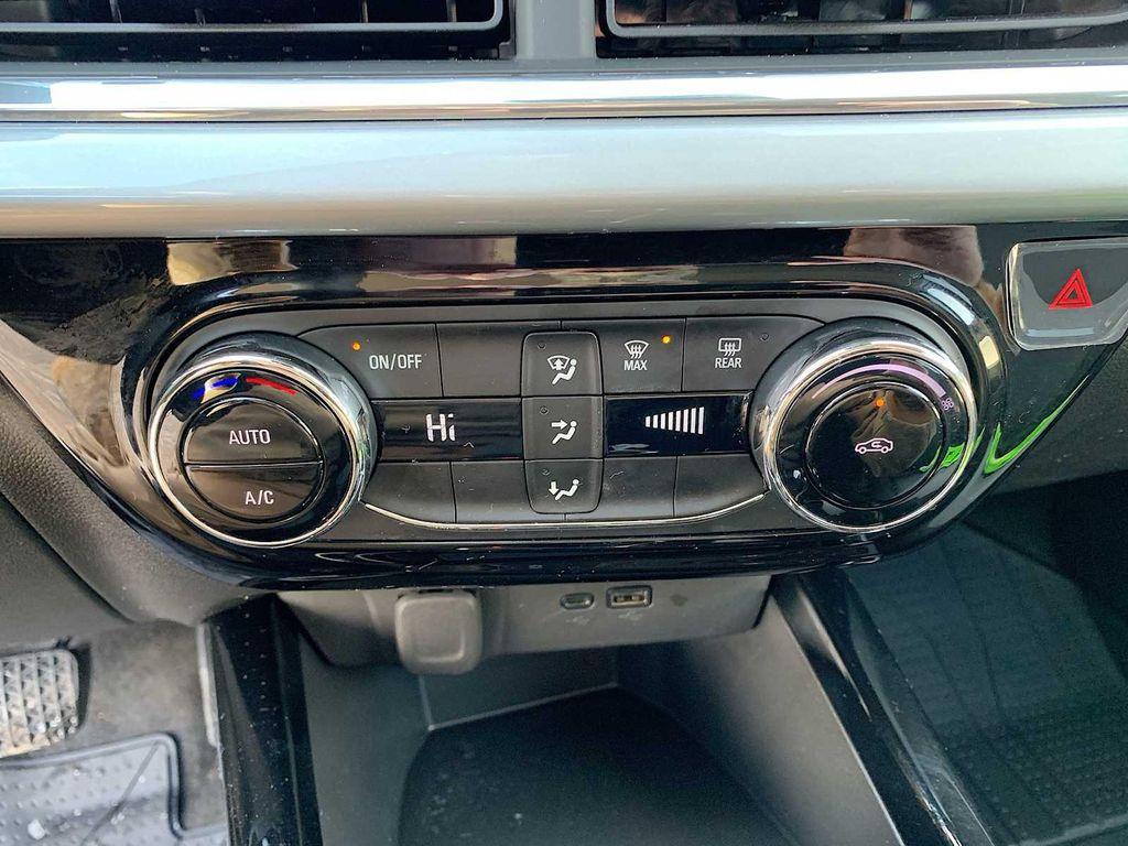 used 2025 Chevrolet Trax car, priced at $22,888