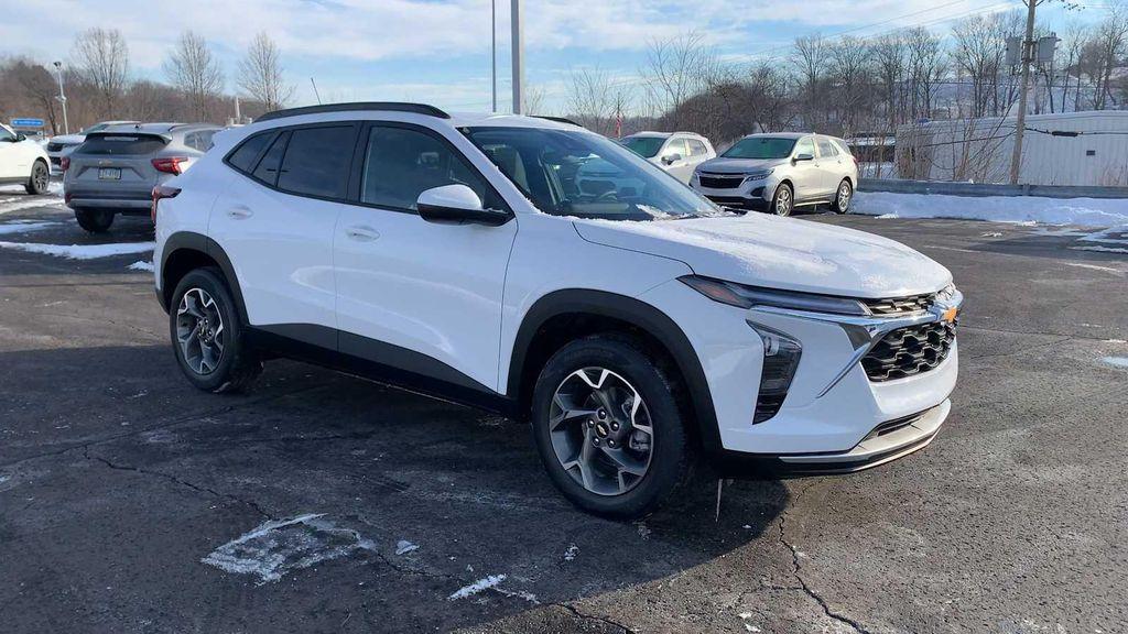 used 2025 Chevrolet Trax car, priced at $22,888